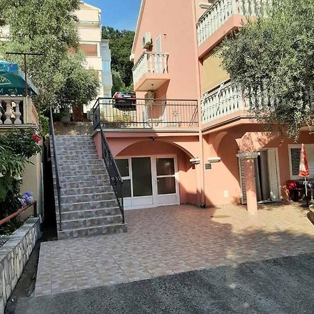Apartment Pavle Perovic Sveti Stefan Zewnętrze zdjęcie